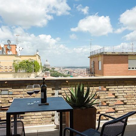 Rome As You Feel - Vatican Terrace Apartments With View Kültér fotó